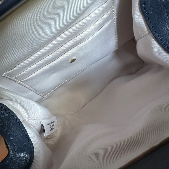 Navy Blue Floral Women's Bag - Picture 2 of 5